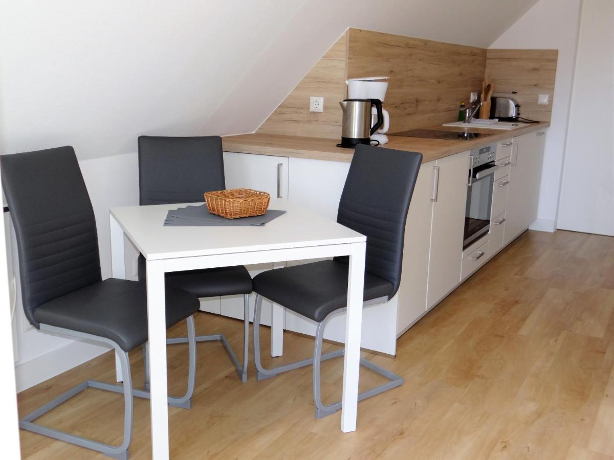 Haus Hinter Den Dünen App 6 Dg 2 Apartment Prerow